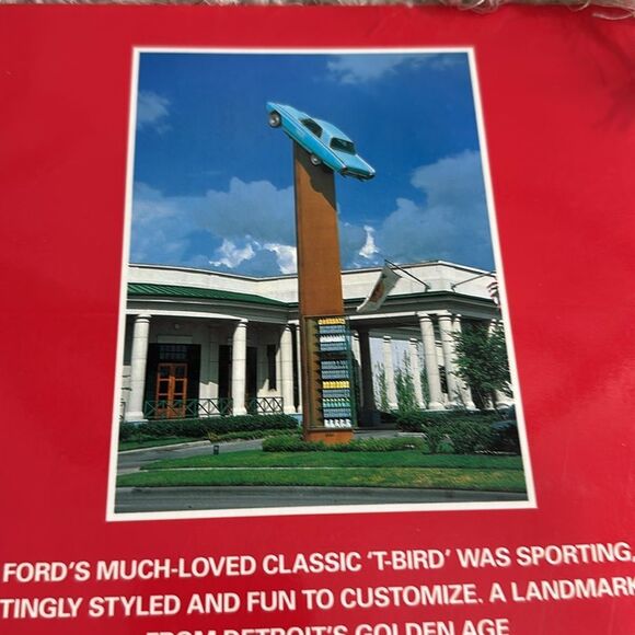 Ford T-Bird By Malcom Birkitt Osprey Automotive 128 Pages Filled With Photos - Picture 6 of 17